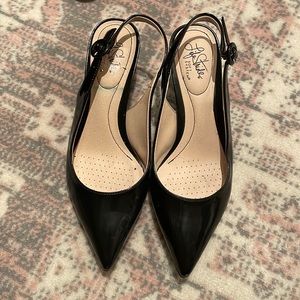 Black kitten heels